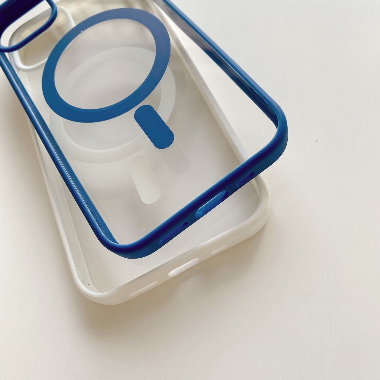 TPU+PC Magnetic Smartphone case